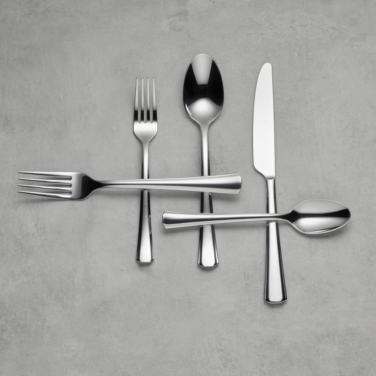 Jewel Tones 13 Piece Cutlery Set – Oneida